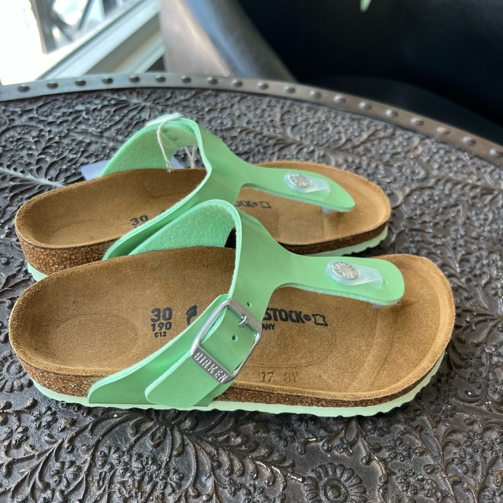 BIRKENSTOCK KIDS GIZEH SANDALS IN ELECTRIC METALLIC MINERAL 30 EU 12 - Picture 3 of 6